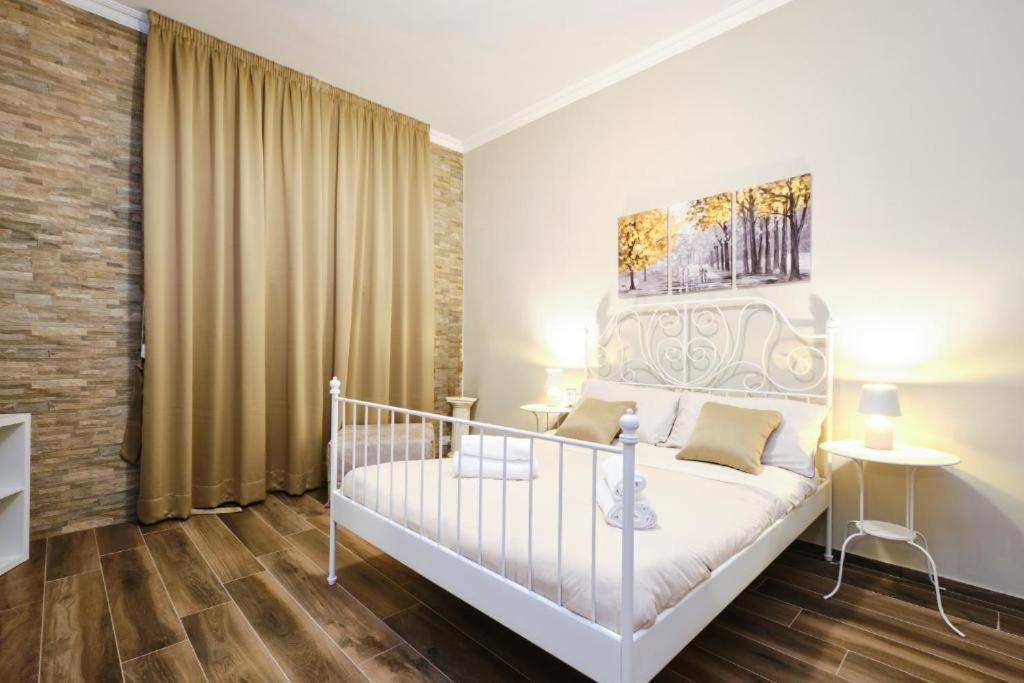 Elegant 2br Balcony, Ac, Near Colosseum Appartamento *