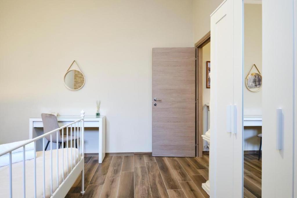 Appartamento Elegant 2br Balcony, Ac, Near Colosseum *